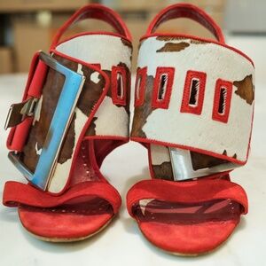 Women's Manolo Blahnik Size 10 Red Rodeo Buckle Calf-Skin Heels